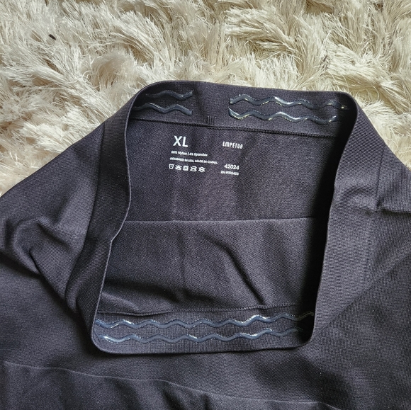 Shapermint Mid-Waist Shaping Capri, XL - Picture 2 of 3